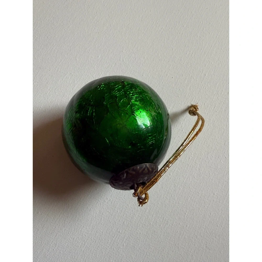 Vintage Emerald Green Crackle Glass KugelChristmas Ornament 3 Inch Ball
